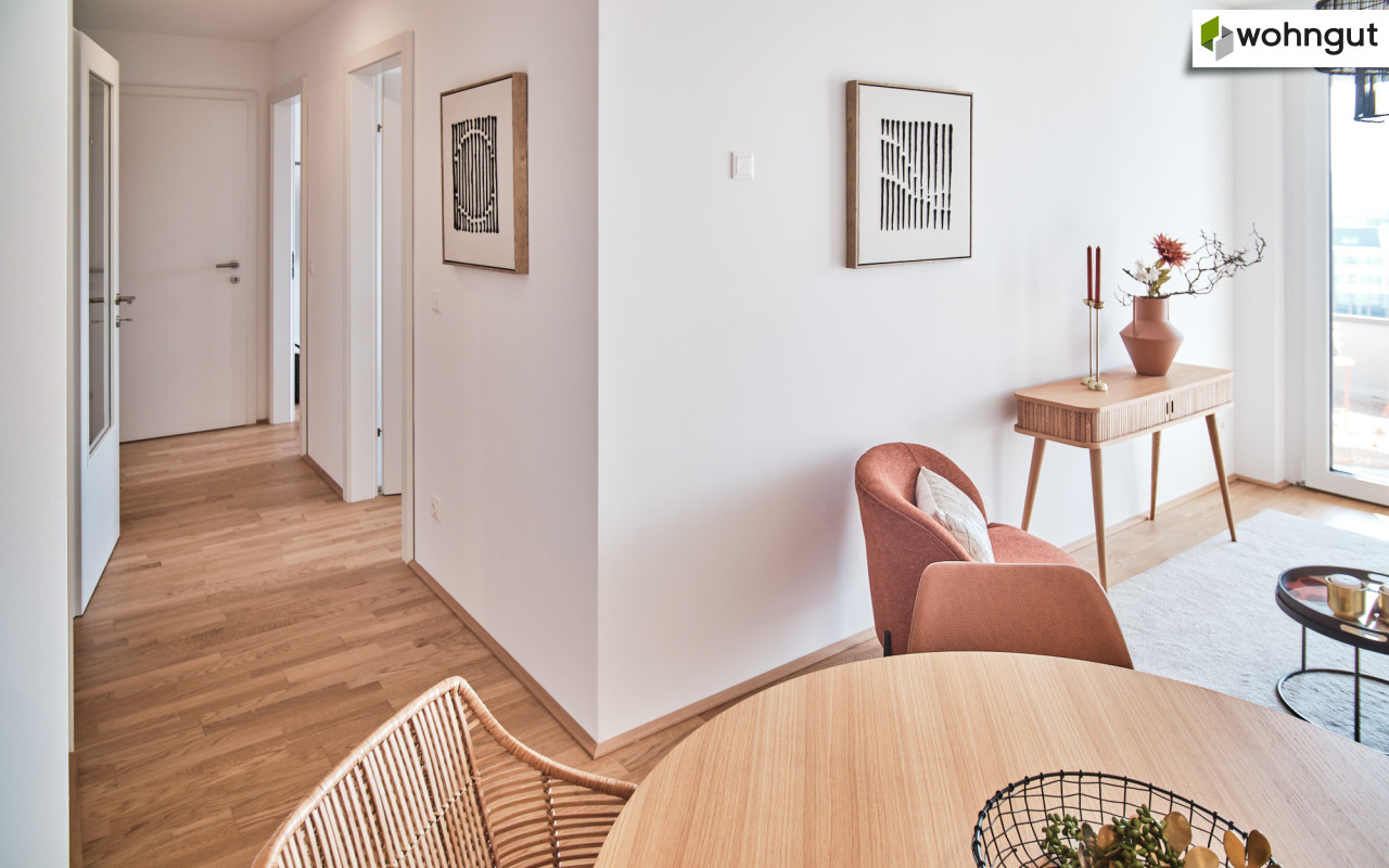 Wohnküche und Vorzimmer